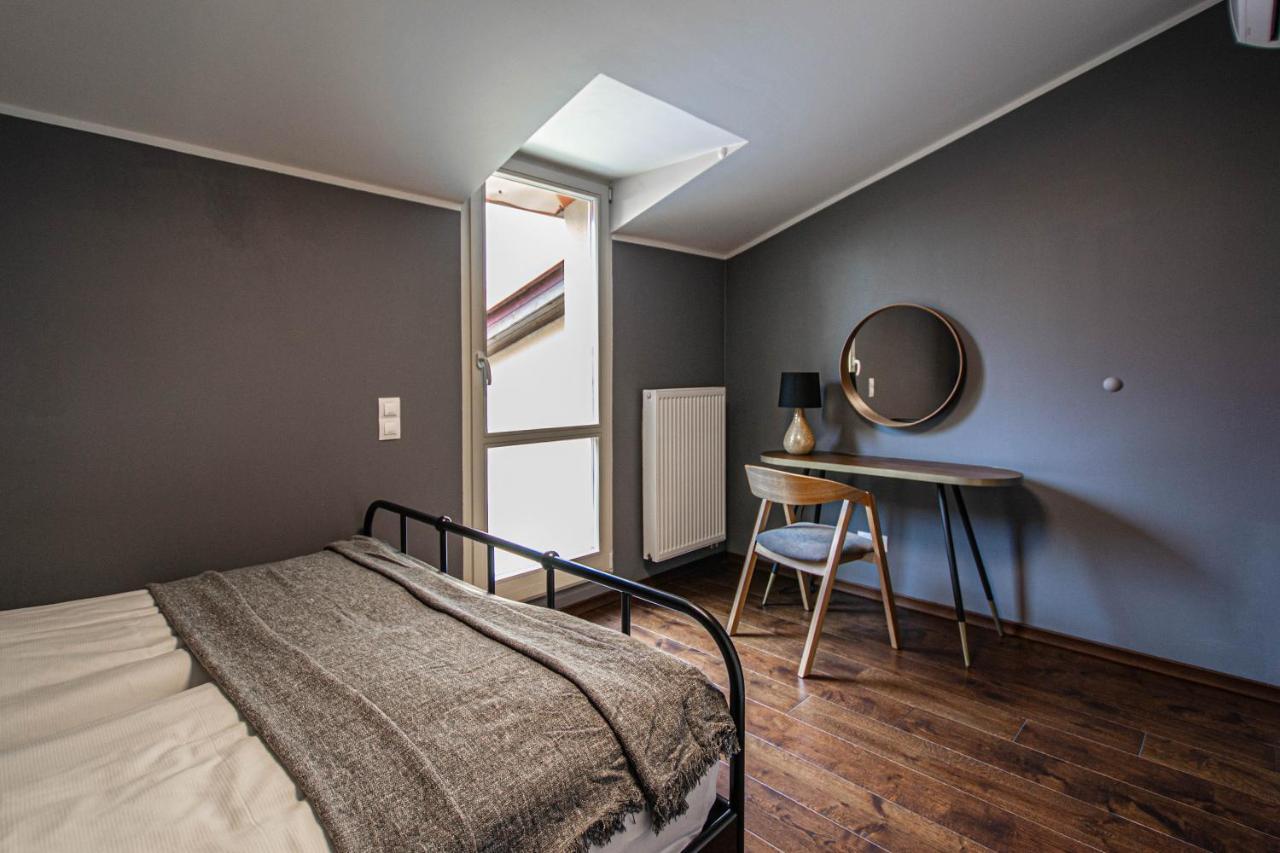 Quite Loft With Balcony And 3 Air Conditioners براغ المظهر الخارجي الصورة