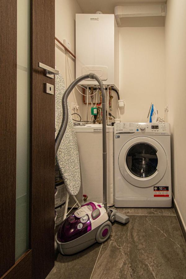 Quite Loft With Balcony And 3 Air Conditioners براغ المظهر الخارجي الصورة